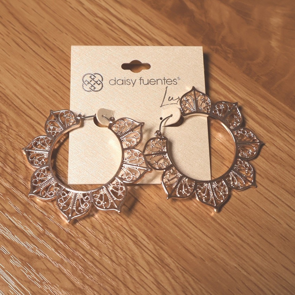 Daisy Fuentes Luxe Filigree Lotus Hoop Earrings Rose Gold Boho Mandala Intricate
